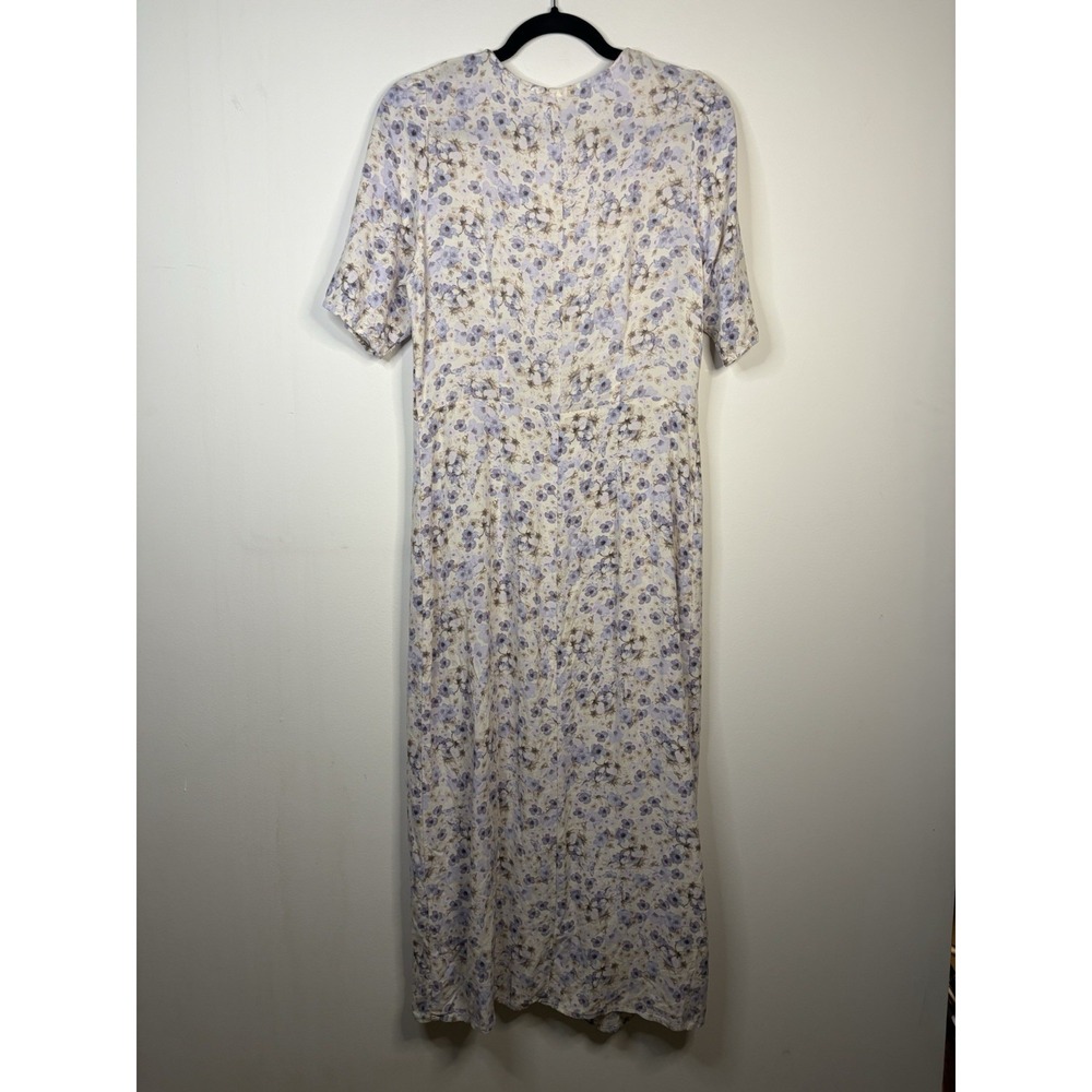 H&M Cottagecore Floral Dress Size Large Lavender Pastel Buttons Flowy Romantic - Picture 2 of 8